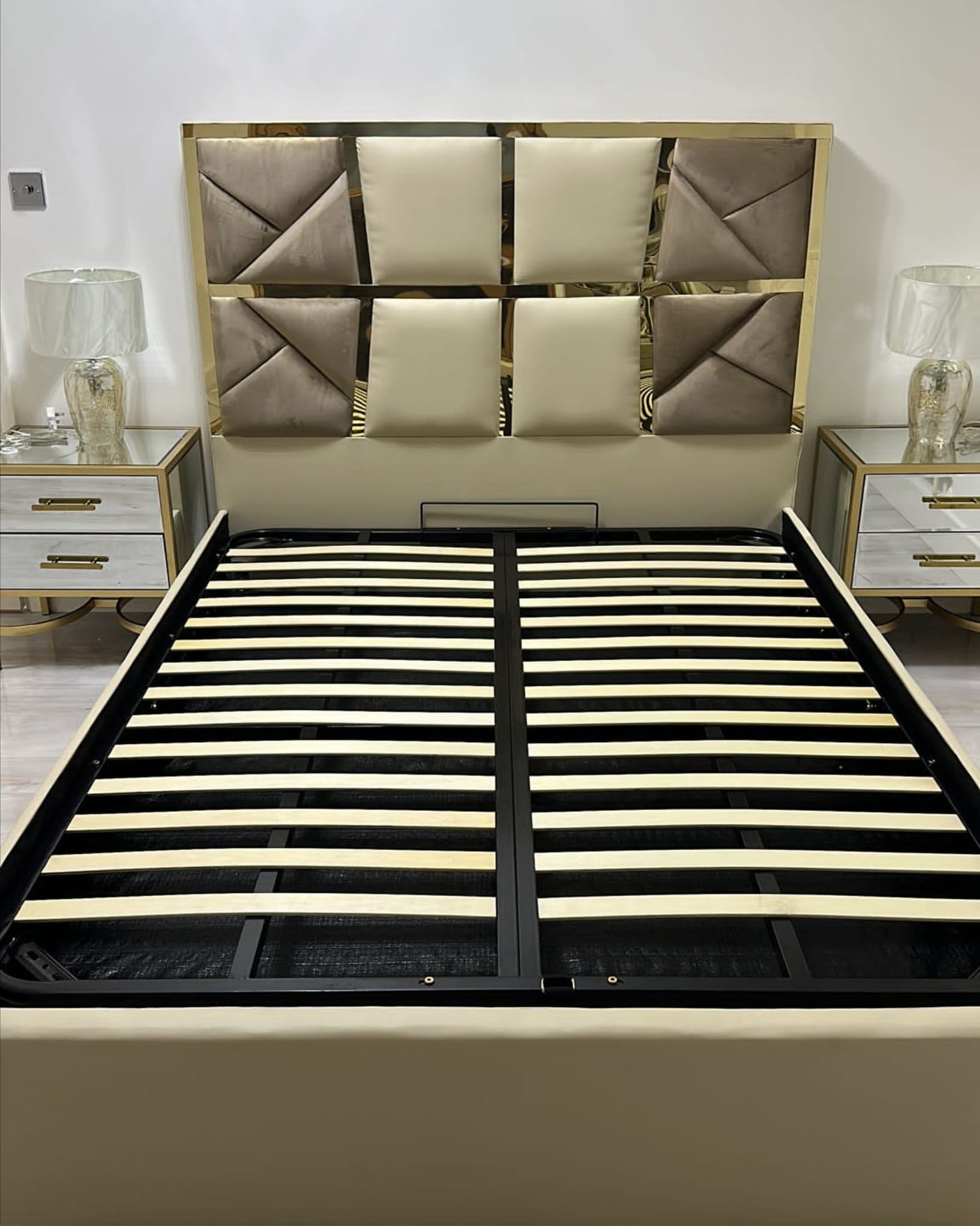 Mirror Beds - Majestic Beds